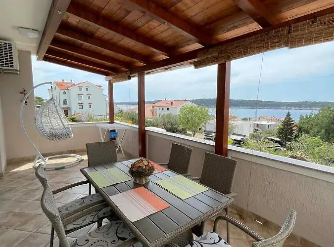 House Stojakovic Apartment