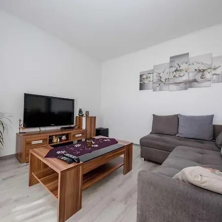 House Stojakovic * Banjol